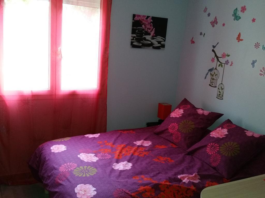 Petit Studio Au Calme Villa La Crau Buitenkant foto